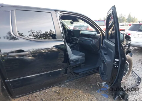 2024 Toyota Tacoma Trd Off Road z USA, uszkodzony, nr VIN 3TYLE5JN2RT023798